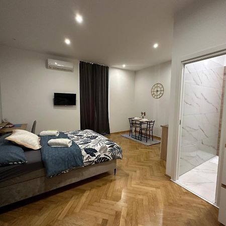 Studio Apartment Fiorello I غييكا المظهر الخارجي الصورة